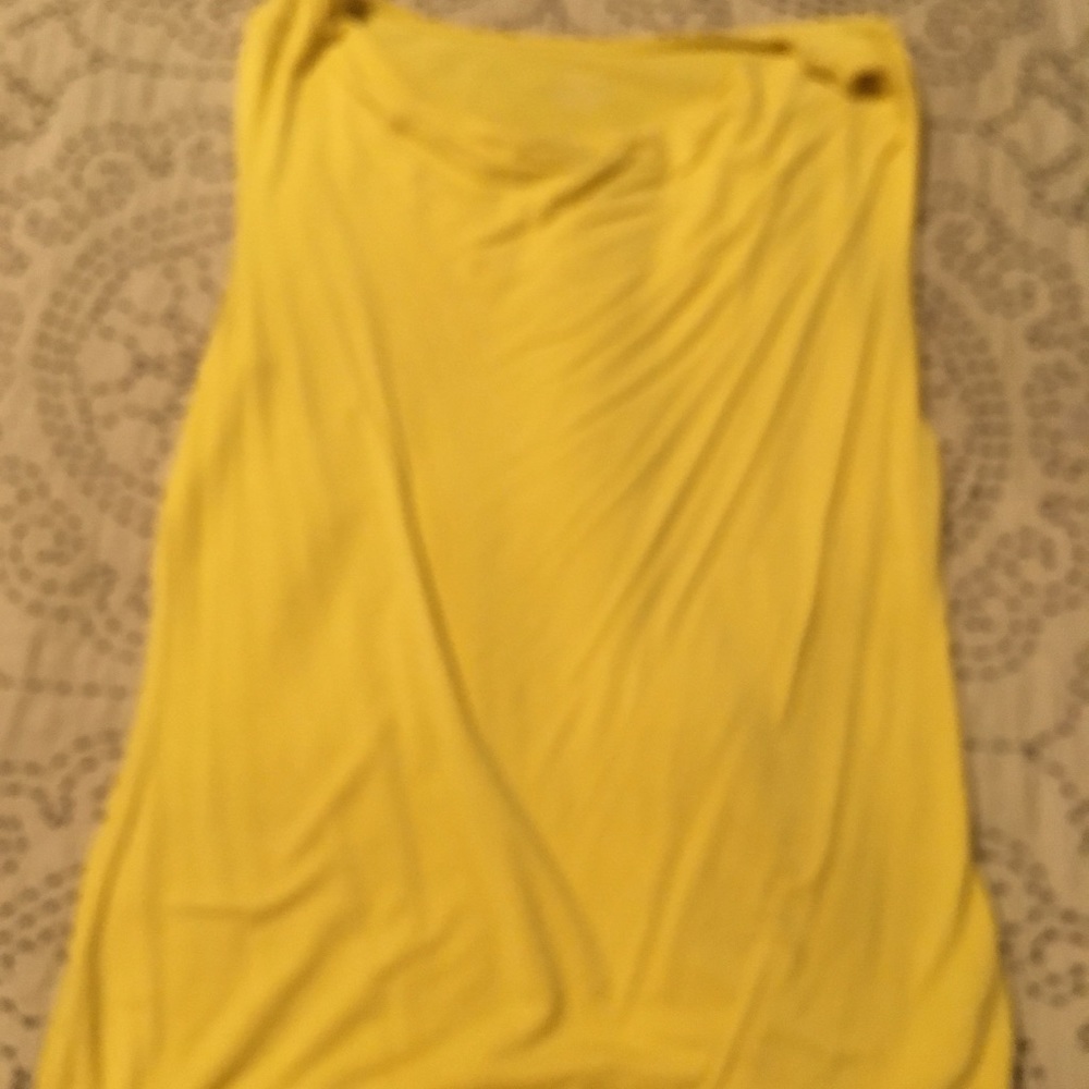 4/10$! Yellow dressy or casual tank top